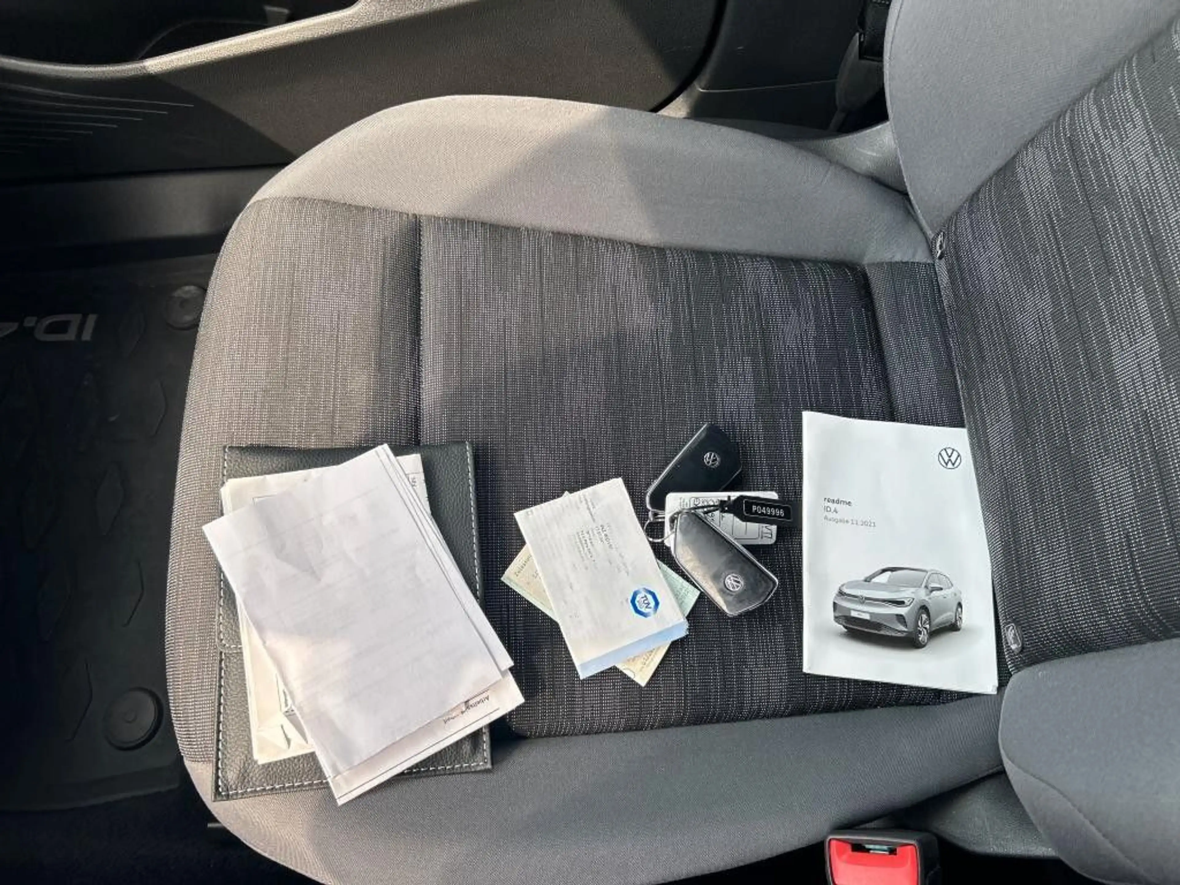 Volkswagen ID.4 Pro Performance 150 kW *AHK*WÄRMEPUMPE*SHZ* — photo 8