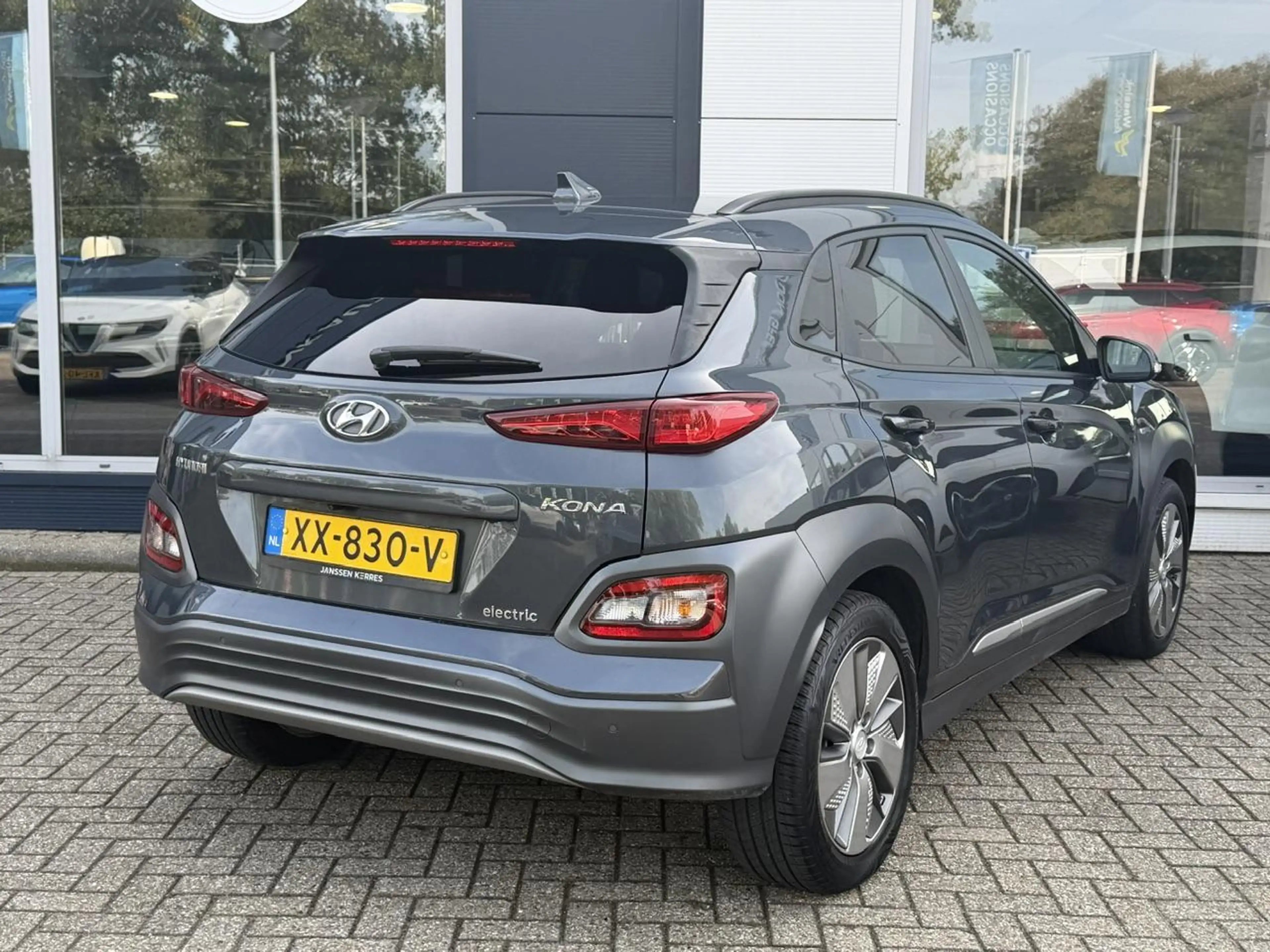 Hyundai KONA EV Premium 64 kWh Open dak I Lederen bekleding I S — photo 5