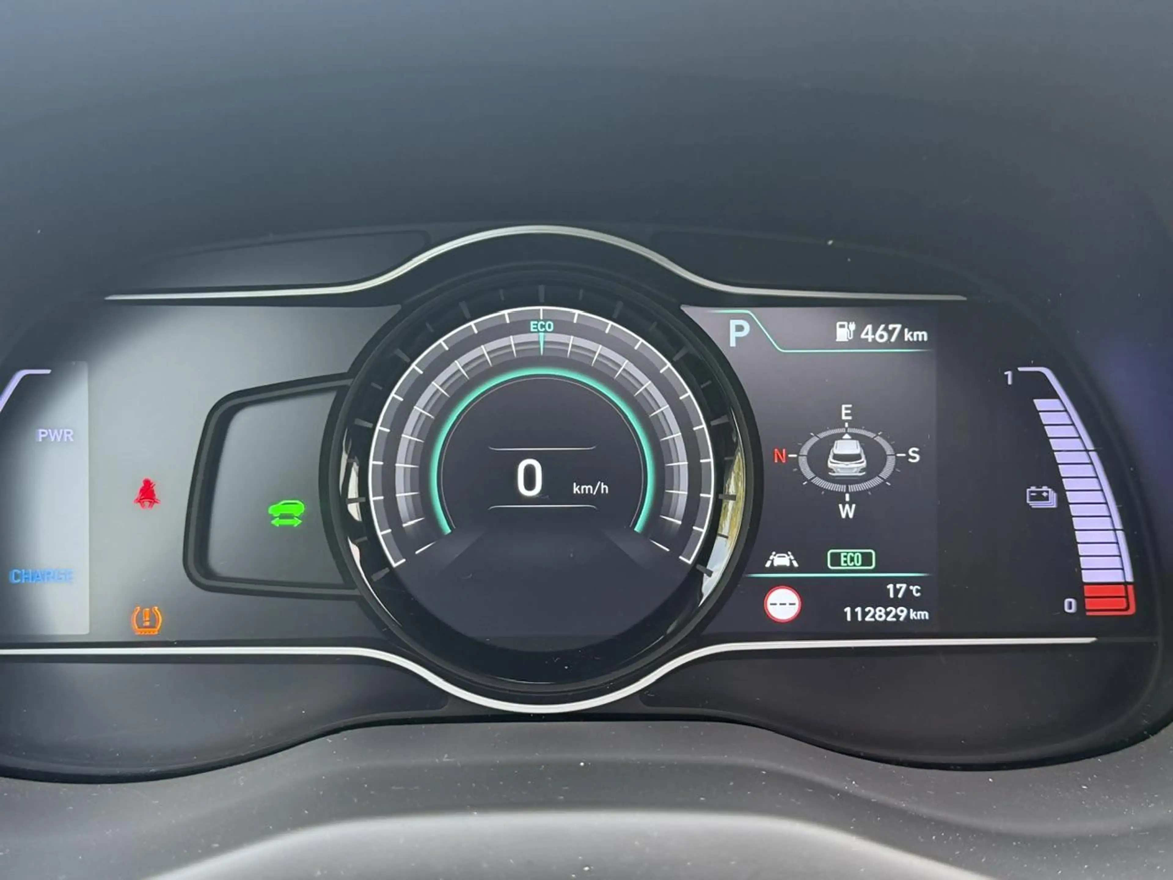 Hyundai KONA EV Premium 64 kWh Open dak I Lederen bekleding I S — photo 33