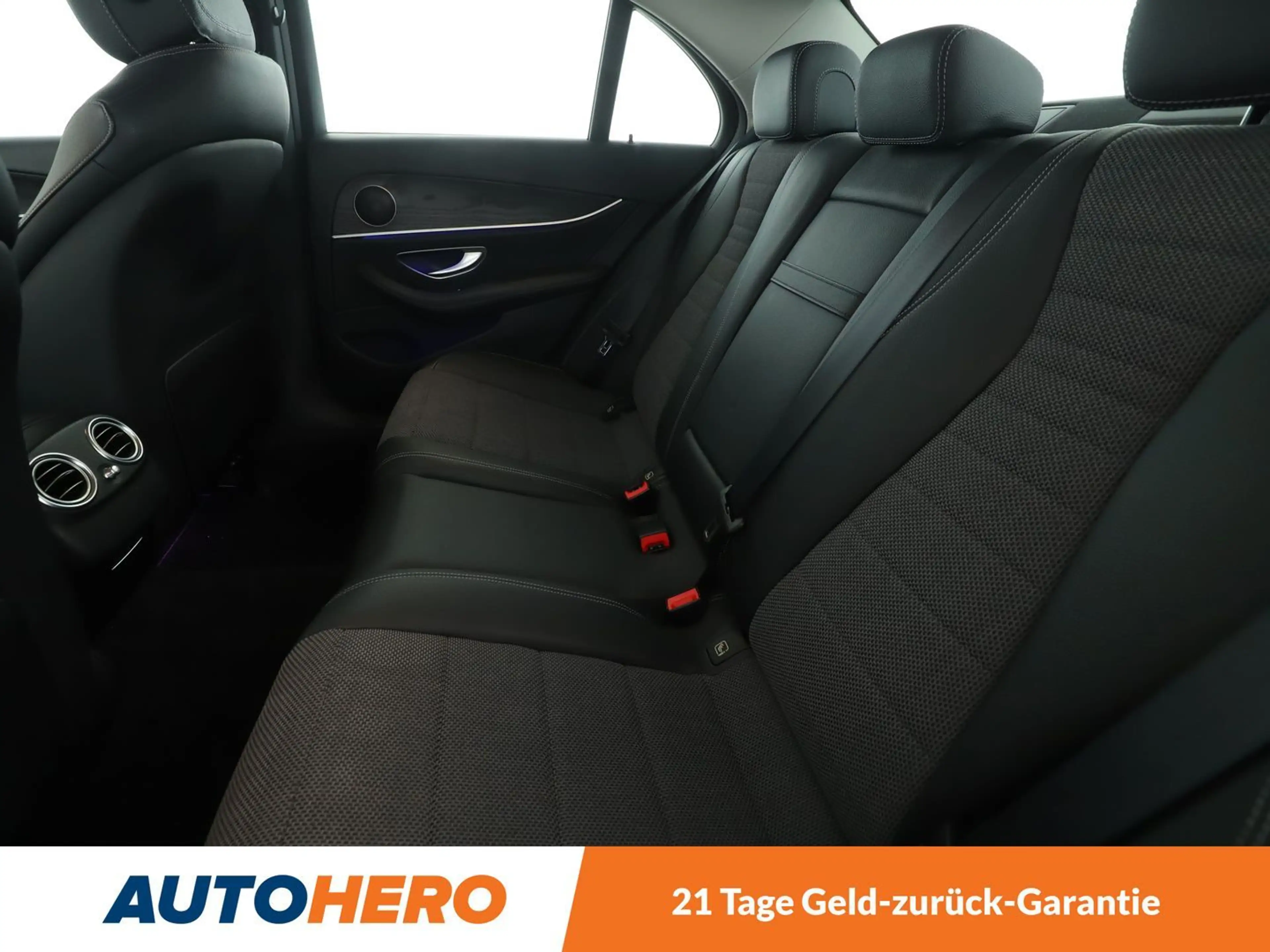 Mercedes-Benz E 250 E 250 Avantgarde Aut. *NAVI*LED*TEMPO*PDC* — photo 14