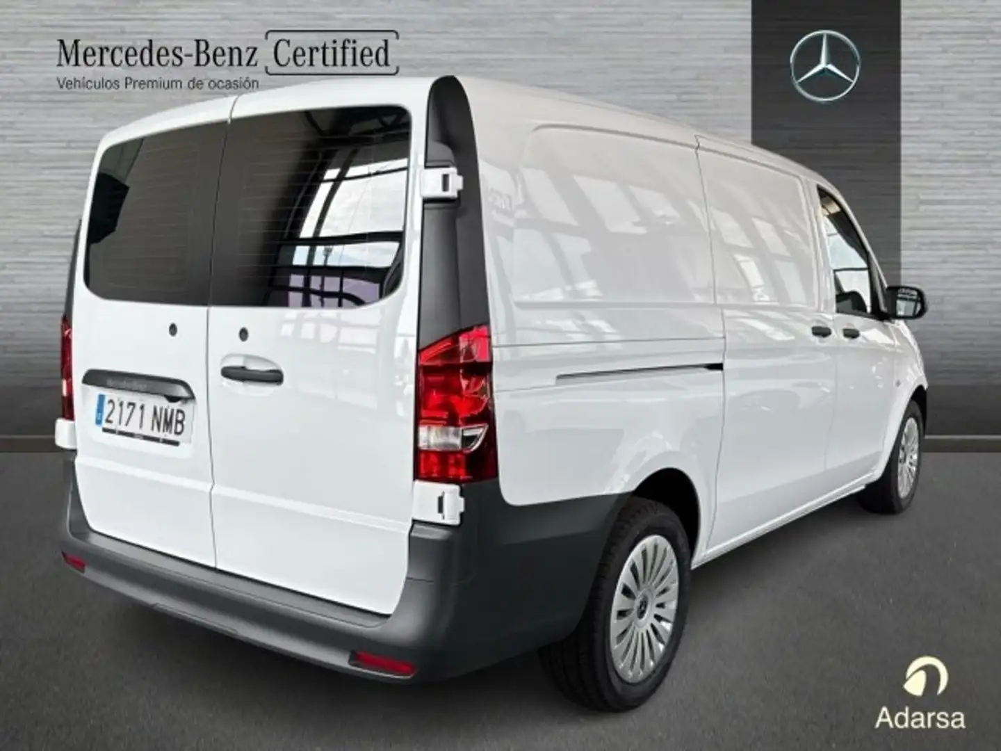 Mercedes-Benz Vito Nuevo 110 CDI Furgón PRO Larga - 2