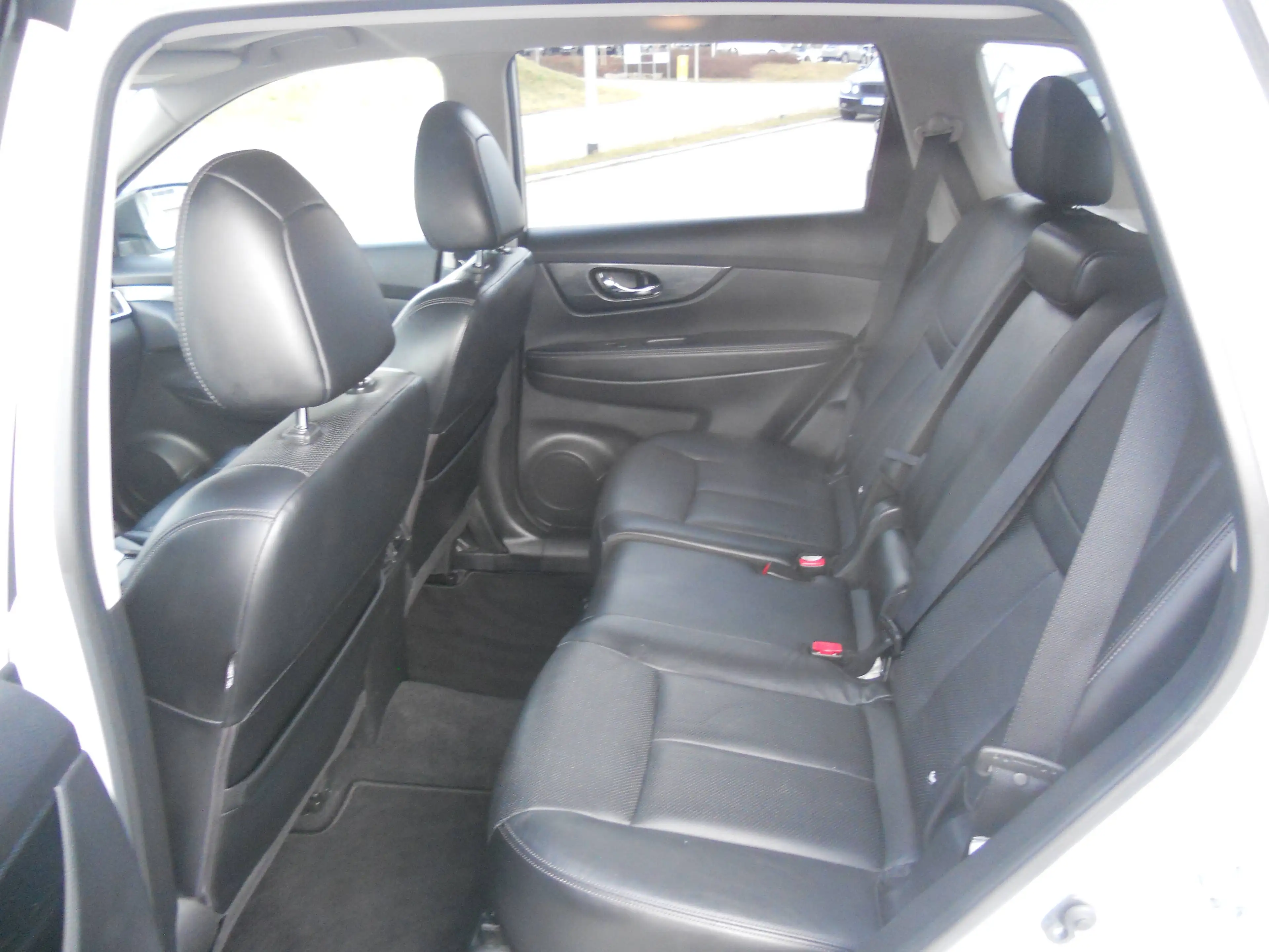 Nissan X-Trail 1.6 dCi 360 — photo 12