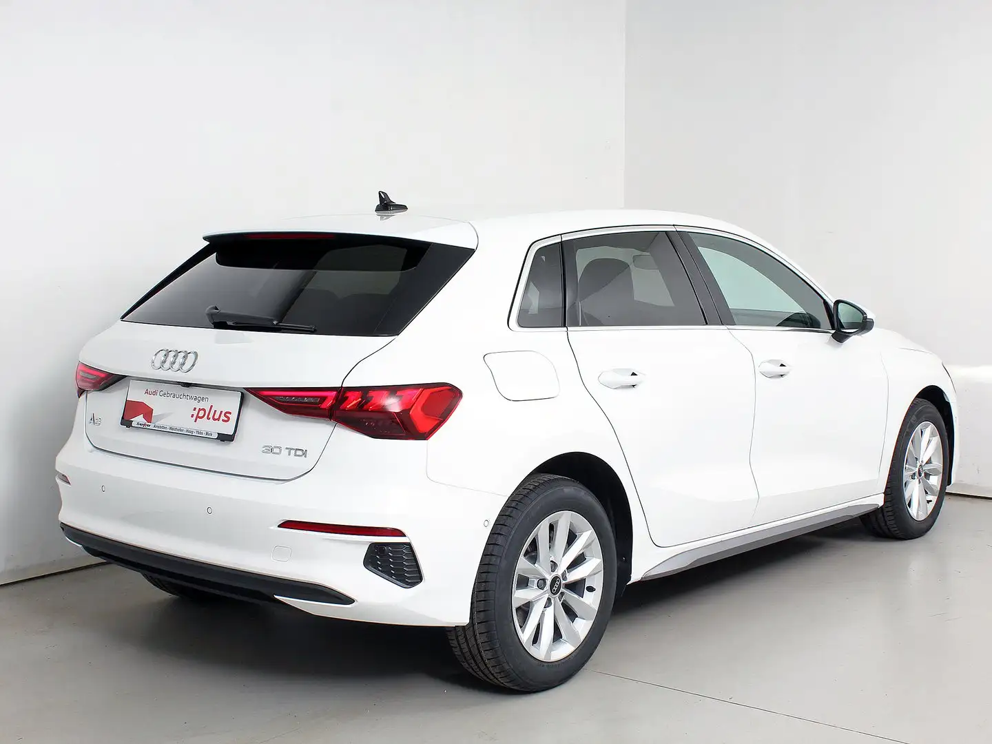 Audi A3 30 TDI intense Blanc - 2