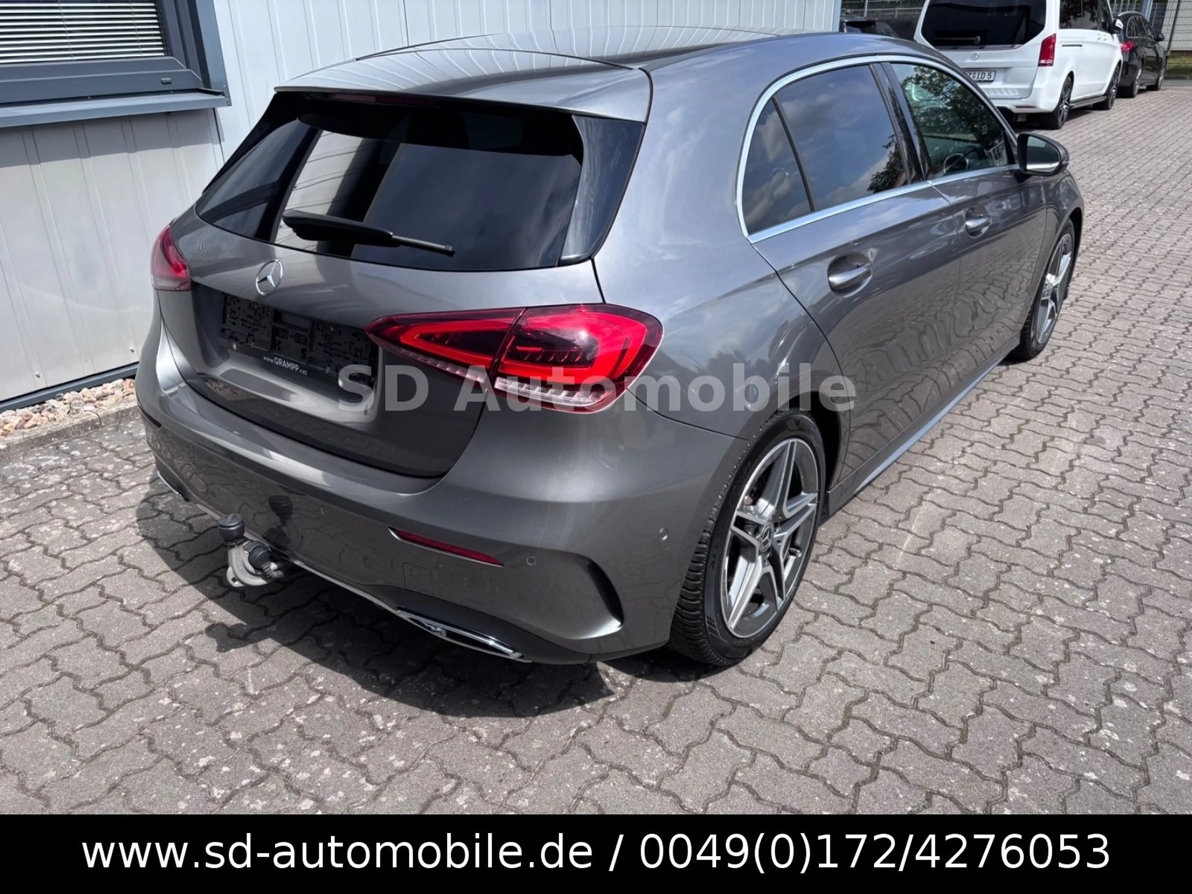 Mercedes-Benz A 220 D AMG-LINE+AHK+ACC+HEAD-UP+BURMESTER — photo 4