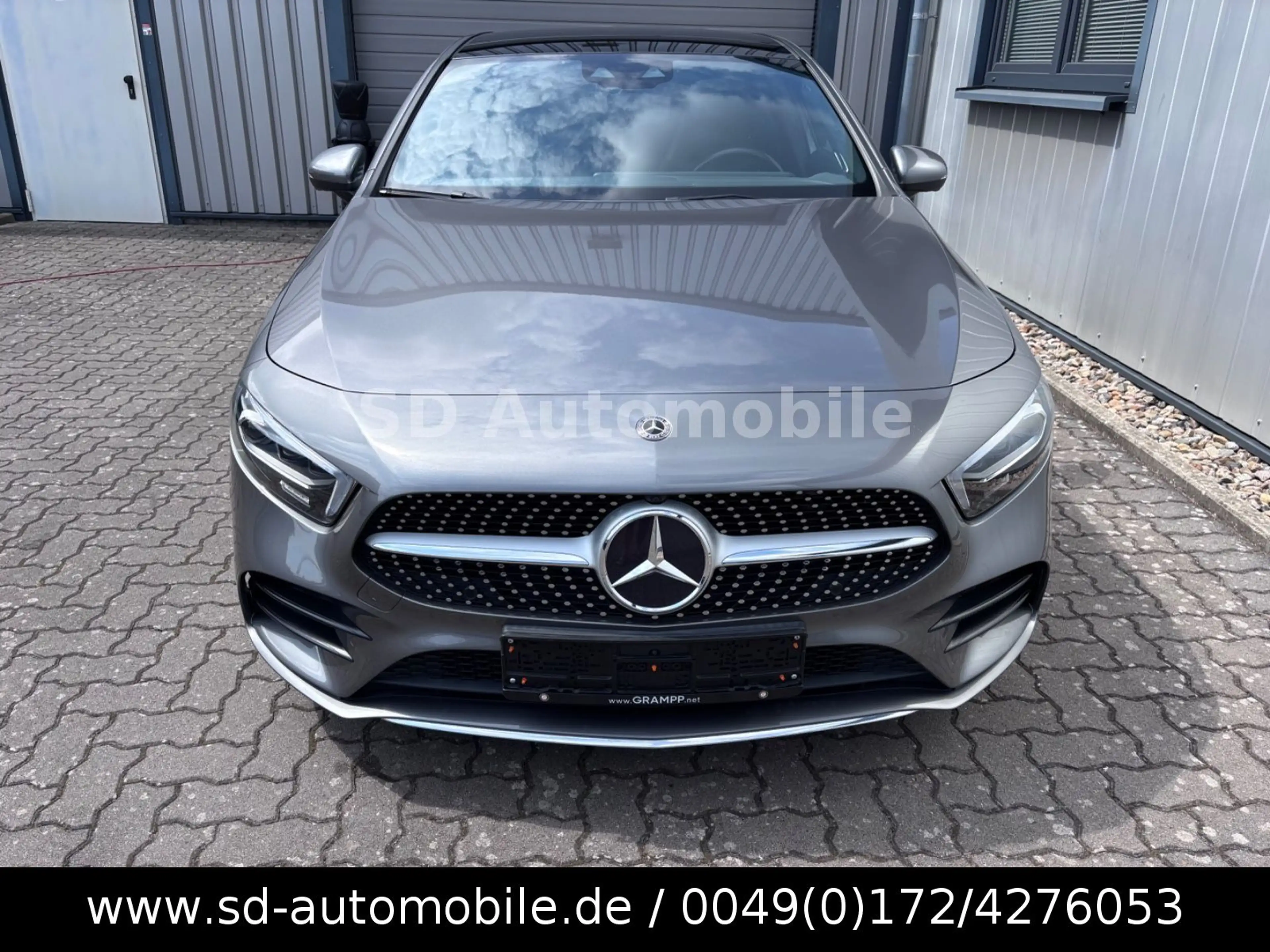Mercedes-Benz A 220 D AMG-LINE+AHK+ACC+HEAD-UP+BURMESTER — photo 2