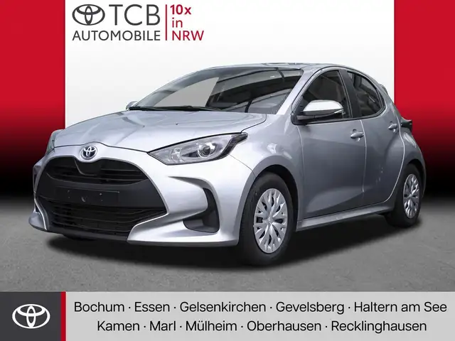 Toyota Yaris 1.5l Hybrid Business Edition NAVI SHZ BT