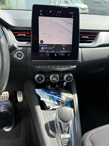Renault Captur E-Tech Plug-in Hybrid 160 R.S. Line | Trekhaak | S — photo 10
