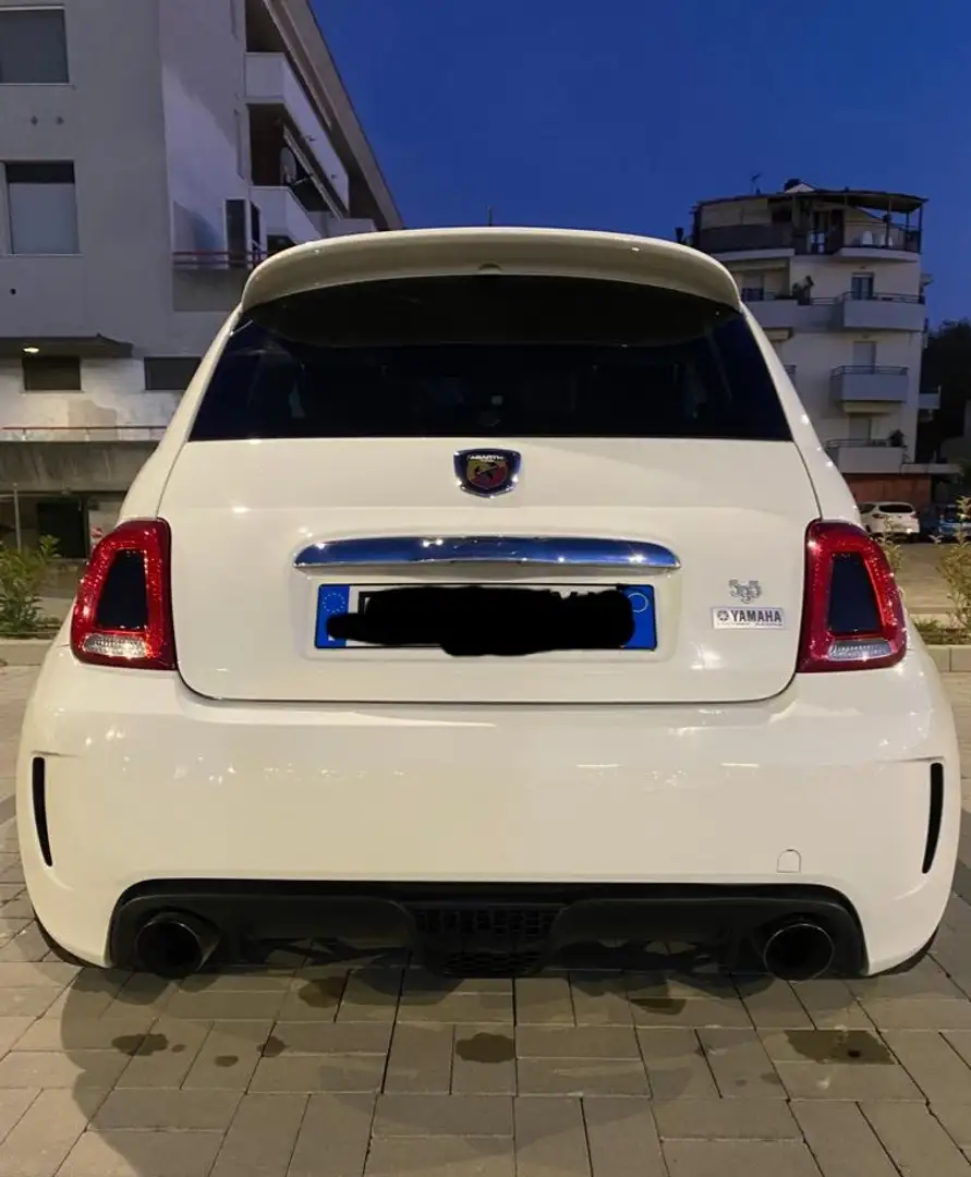 Abarth 595 1.4 16v t. t-jet Yamaha Factory Racing 160cv - 2