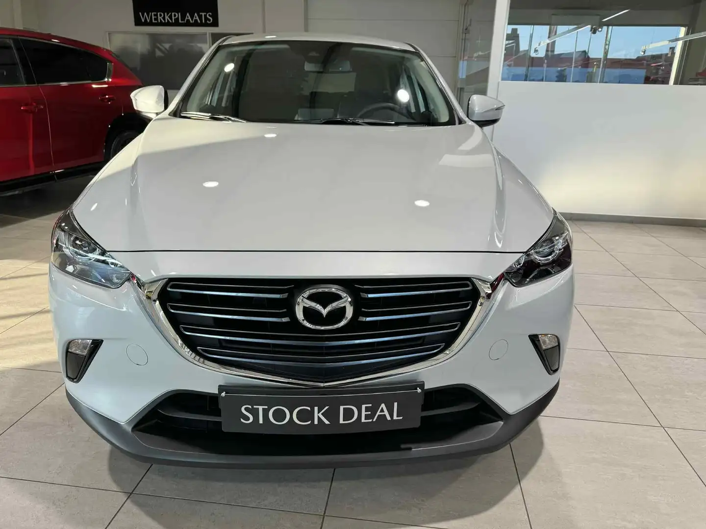 Mazda CX-3 2.0i SKYACTIV-G 2WD Skydrive Gris - 2