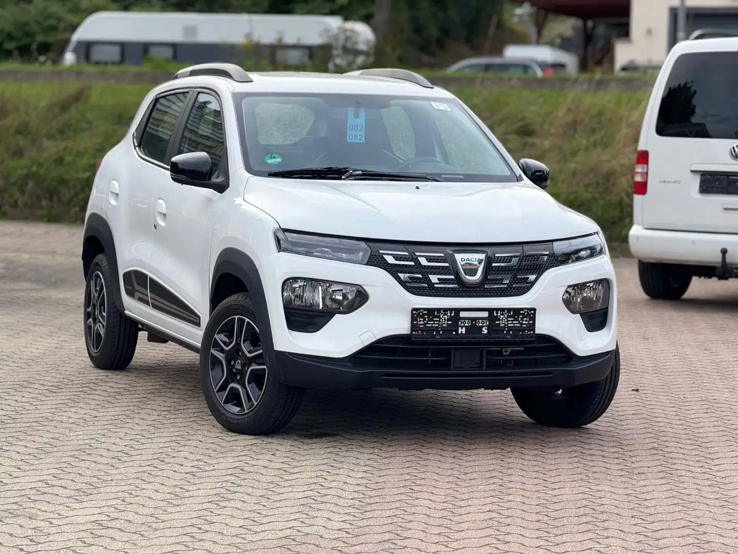 Dacia Spring Electric Comfort Weiß - 1