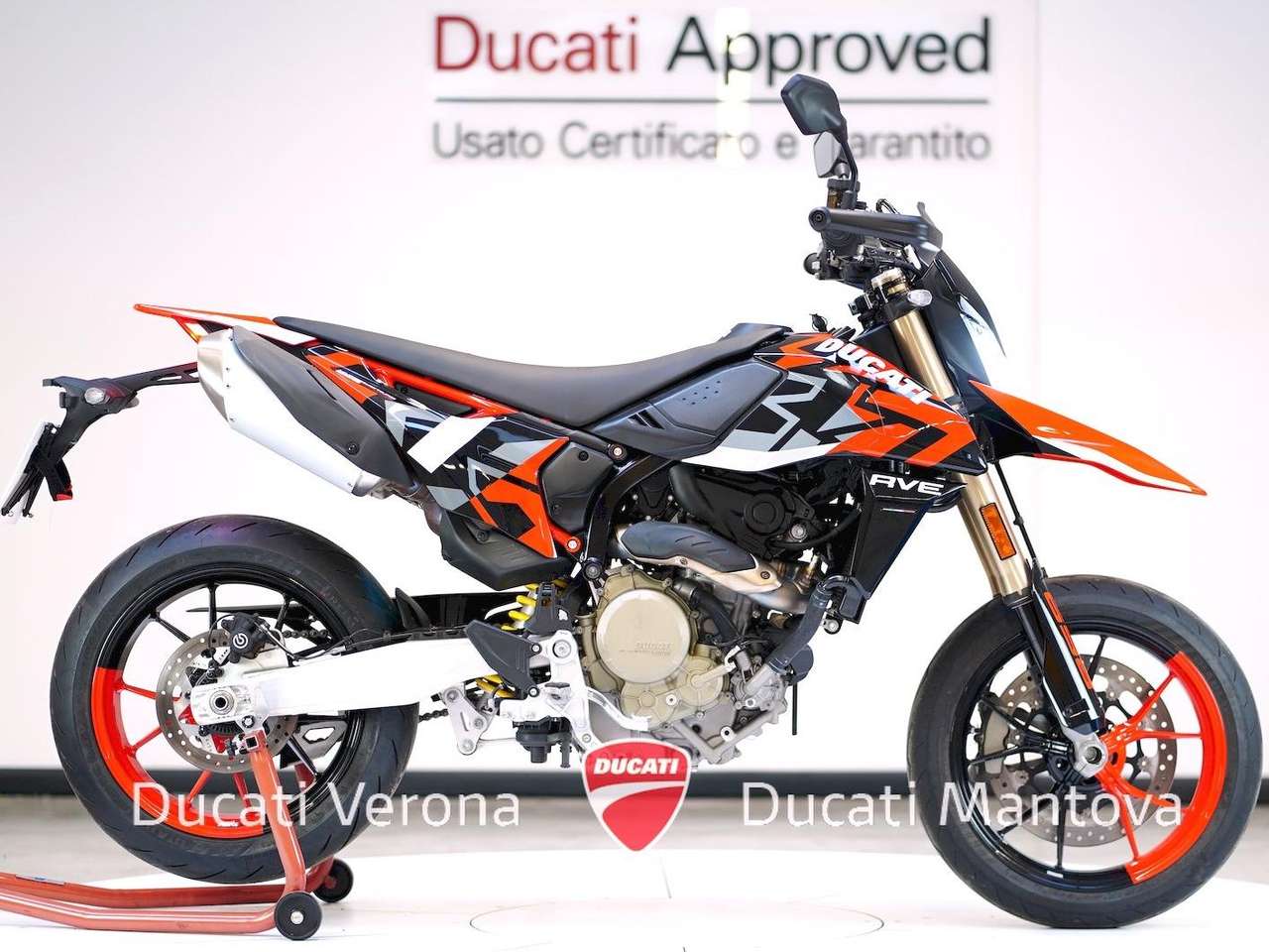Ducati Hypermotard 698 Hypermotard 698 RVE modello 2025 da 11.290