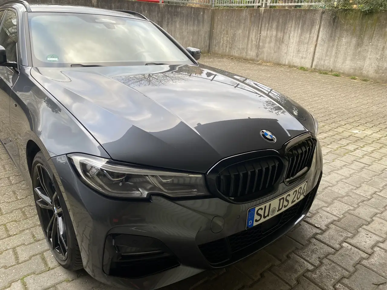 BMW 330