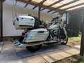 Harley-Davidson CVO Limited Electra Glide Ultra Wit - thumbnail 2