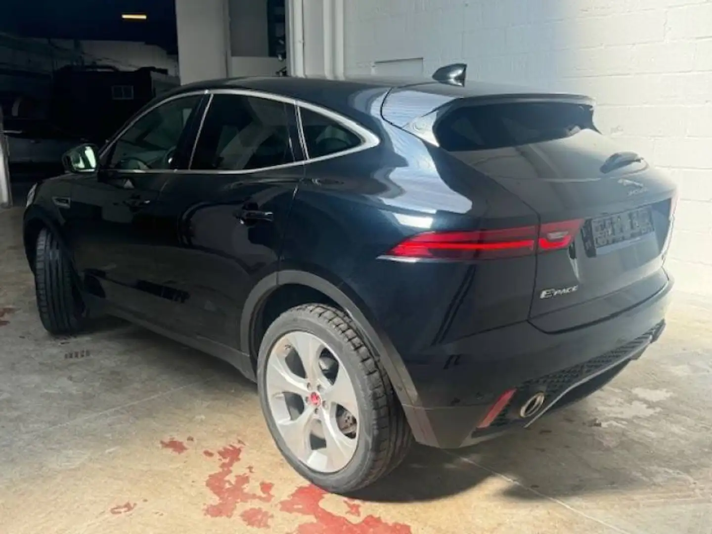 Jaguar E-Pace 1 P200 Aut. AWD HSE Black - 2