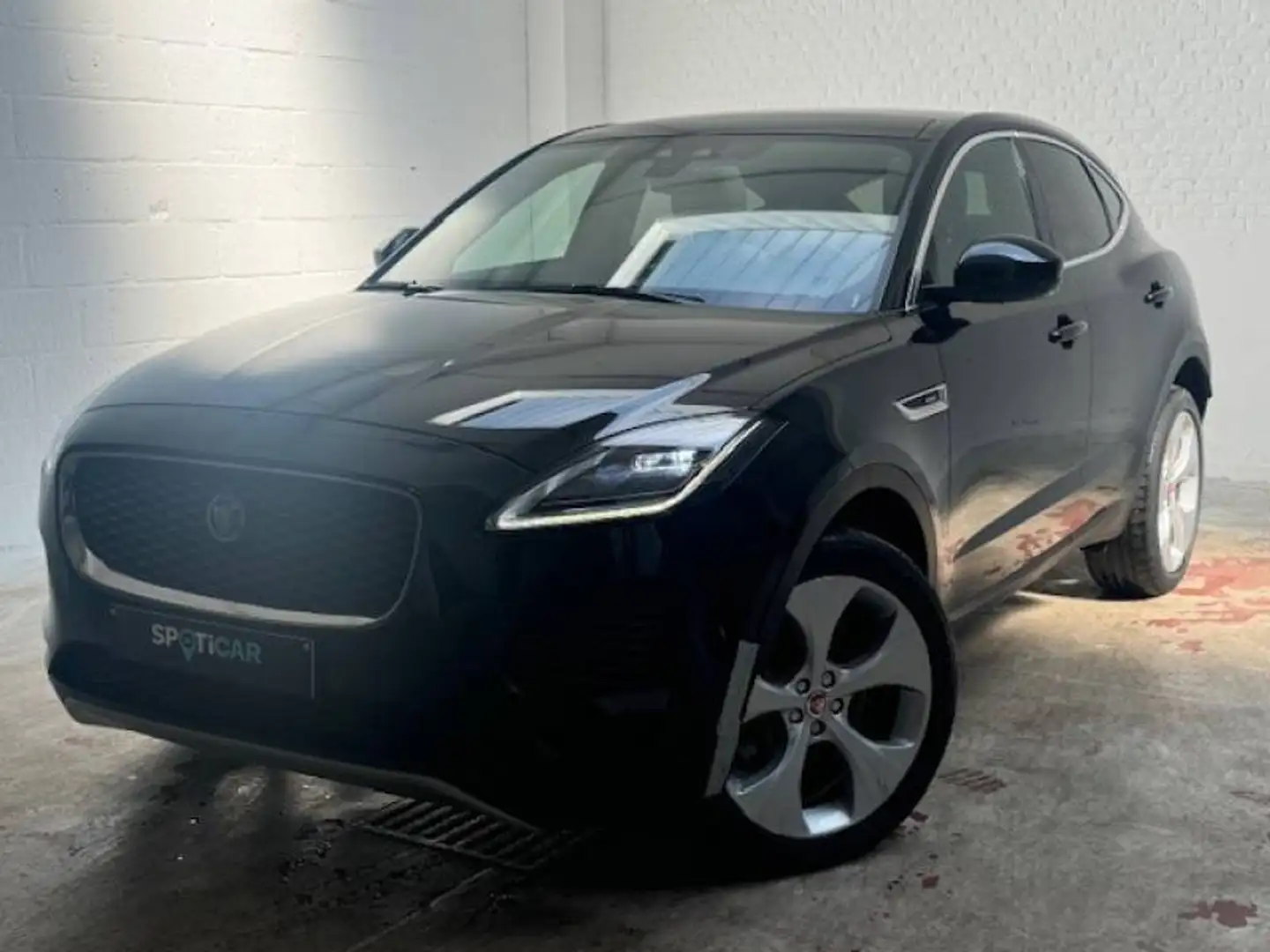 Jaguar E-Pace 1 P200 Aut. AWD HSE Black - 1