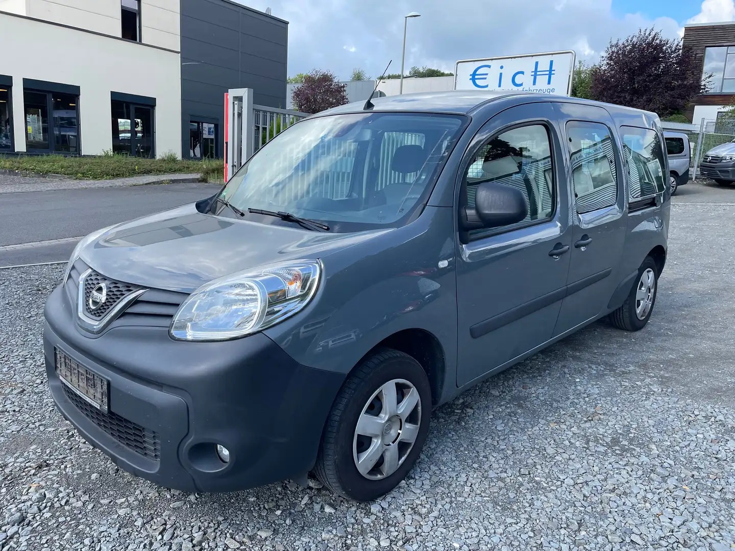 Nissan NV250 L2H1 2,2t Doka Comfort / Unfall !! Grau - 1