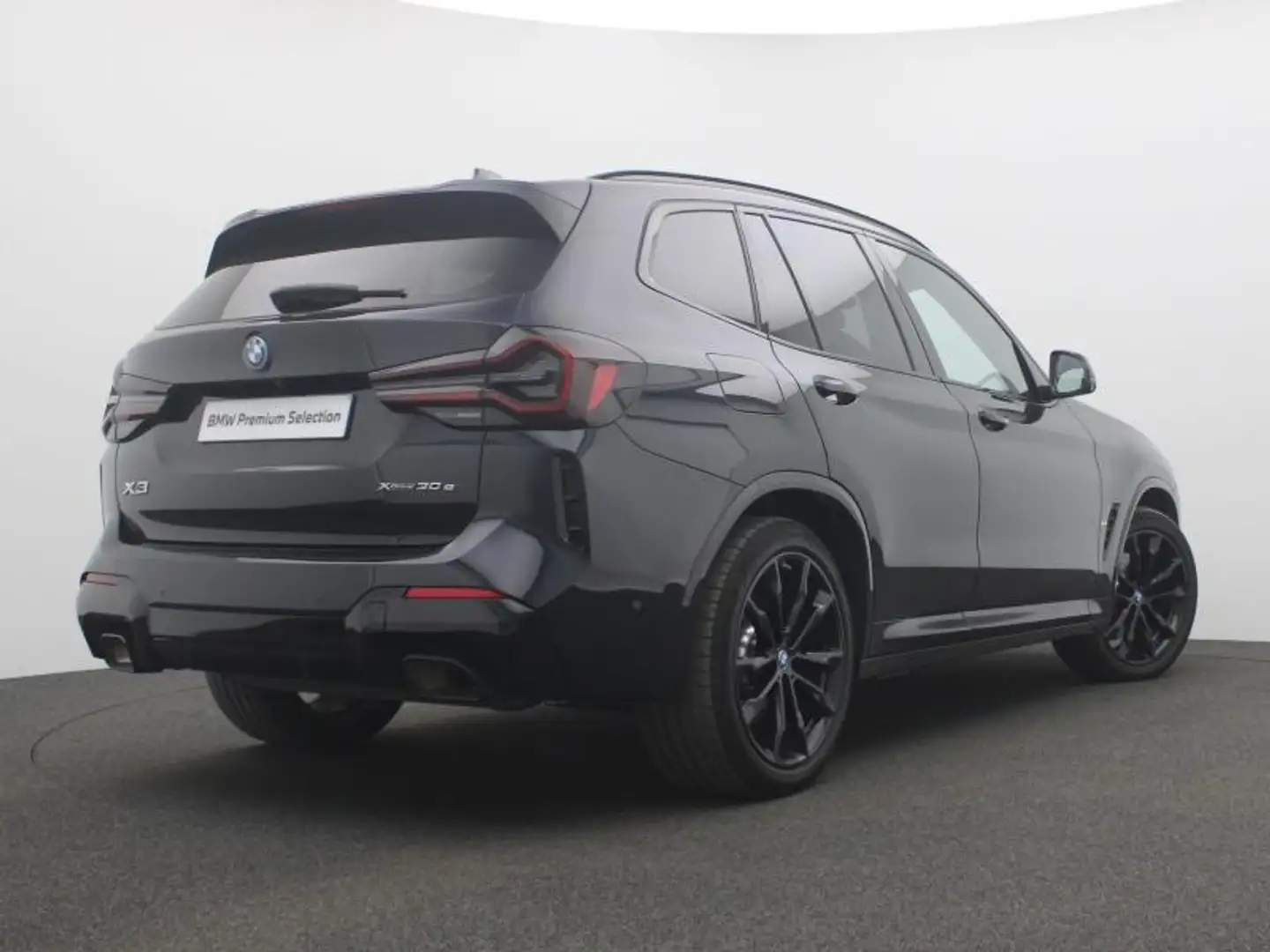 BMW X3 M SPORT - HARMAN-KARDON - ACC Zwart - 2