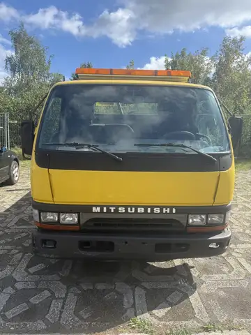 Mitsubishi Canter Canter T 35 BK