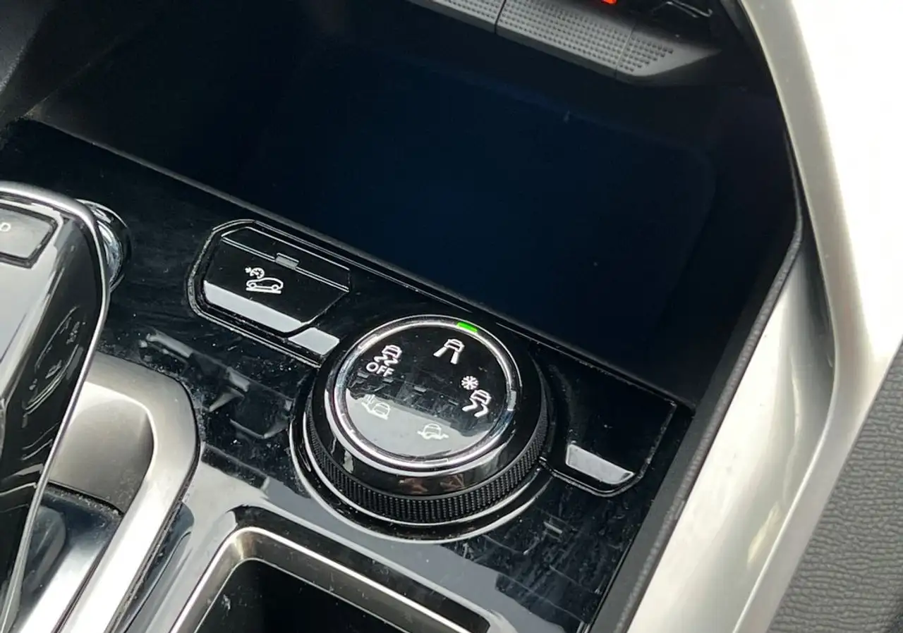 Peugeot 3008 3008 — photo 22