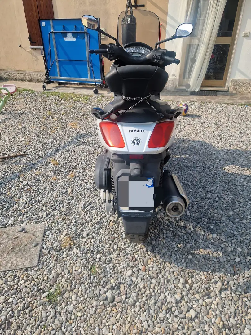 Yamaha X-Max 250 Bianco - 2
