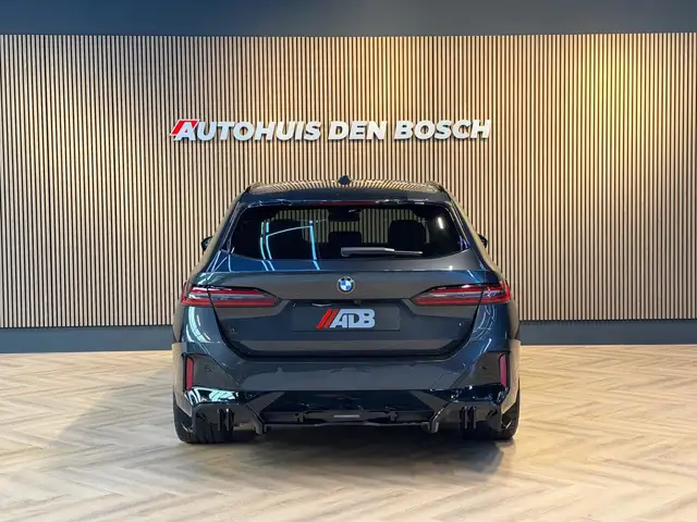 BMW 520 5-serie Touring 520i M Sport Pro - Pano - HK - Mem