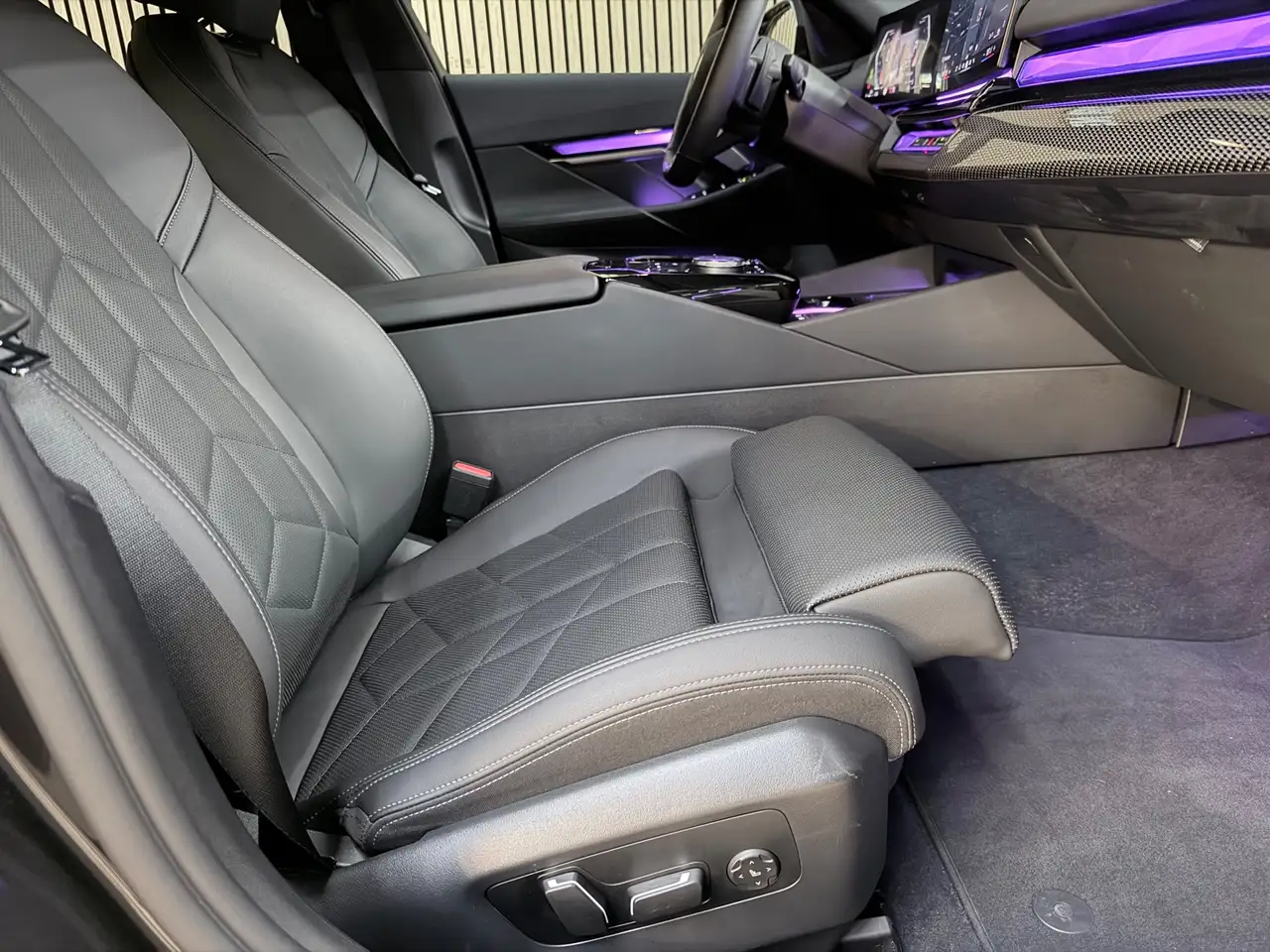 BMW 520 5-serie Touring 520i M Sport Pro - Pano - HK - Mem 7