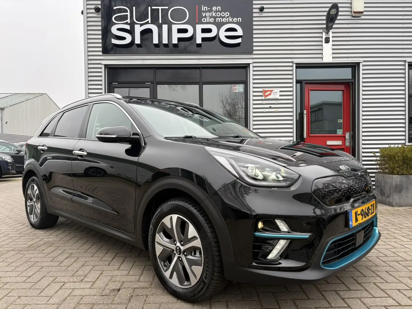 Kia e-Niro DynamicPlusLine 64 kWh -SOH 100%-OPEN DAK-STOEL + Schwarz - 2