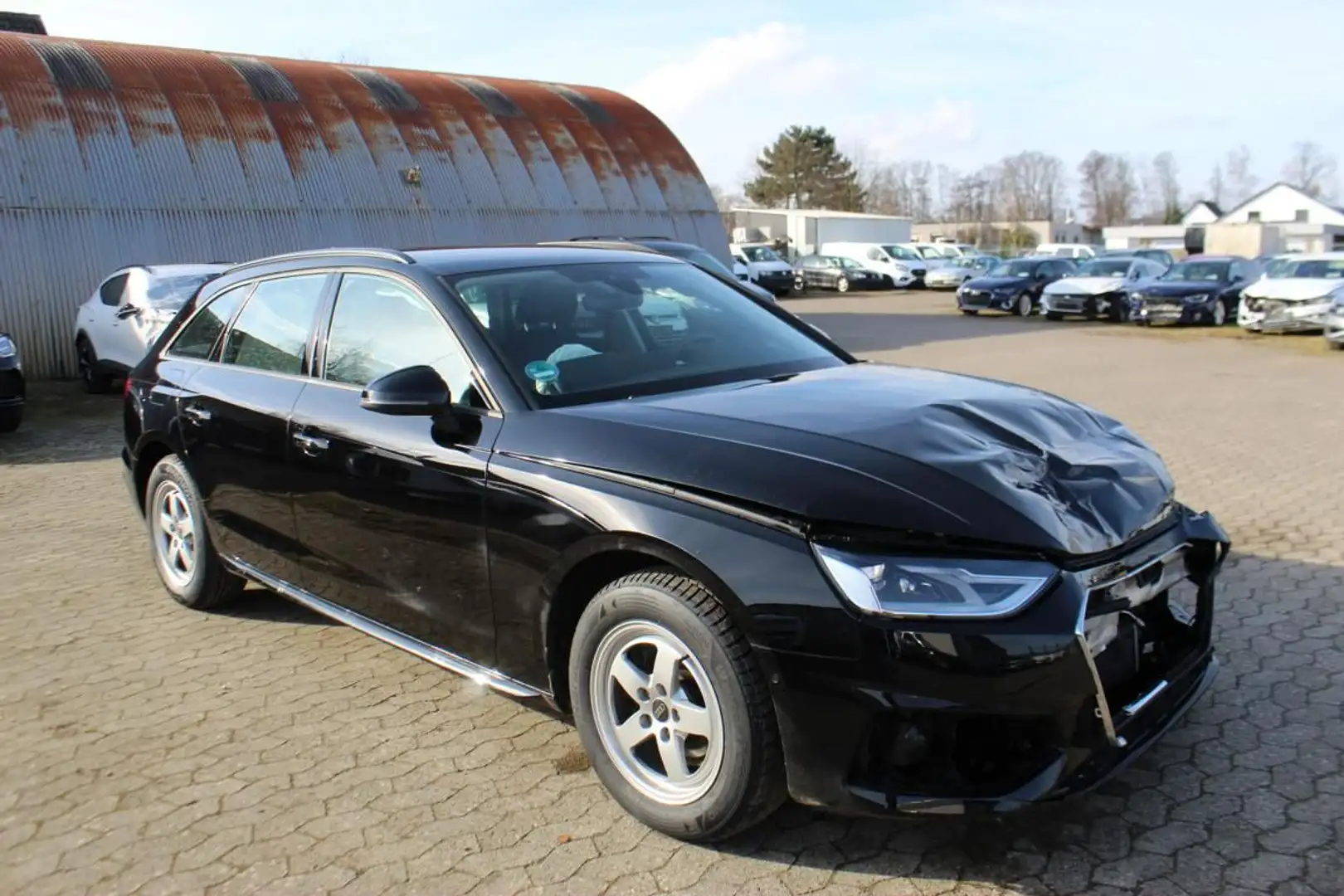 Audi A4 Avant 35 TDI S-tronic advanced Navi LED Schwarz - 2