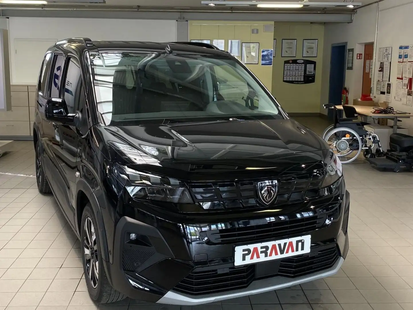 Peugeot Rifter GT BlueHDI 130 L2 EAT8 schwarz Navi Klima Negru - 1