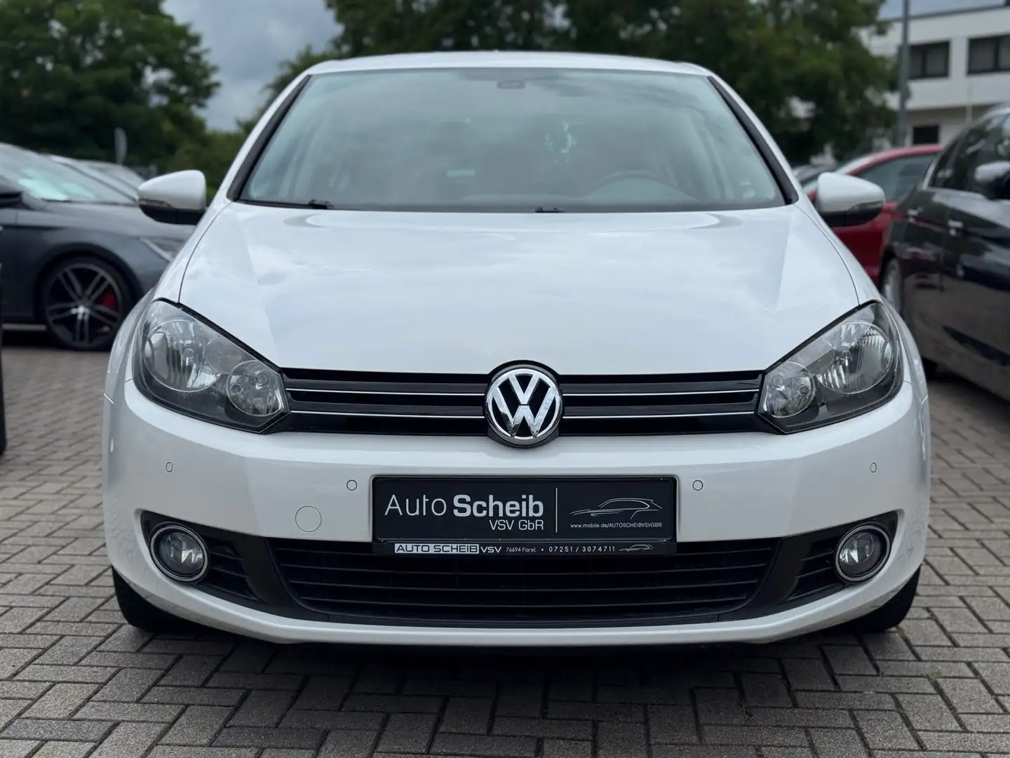 Volkswagen Golf VI Comfortline*1.Hand*Klima*AHK*PDC* Weiß - 2