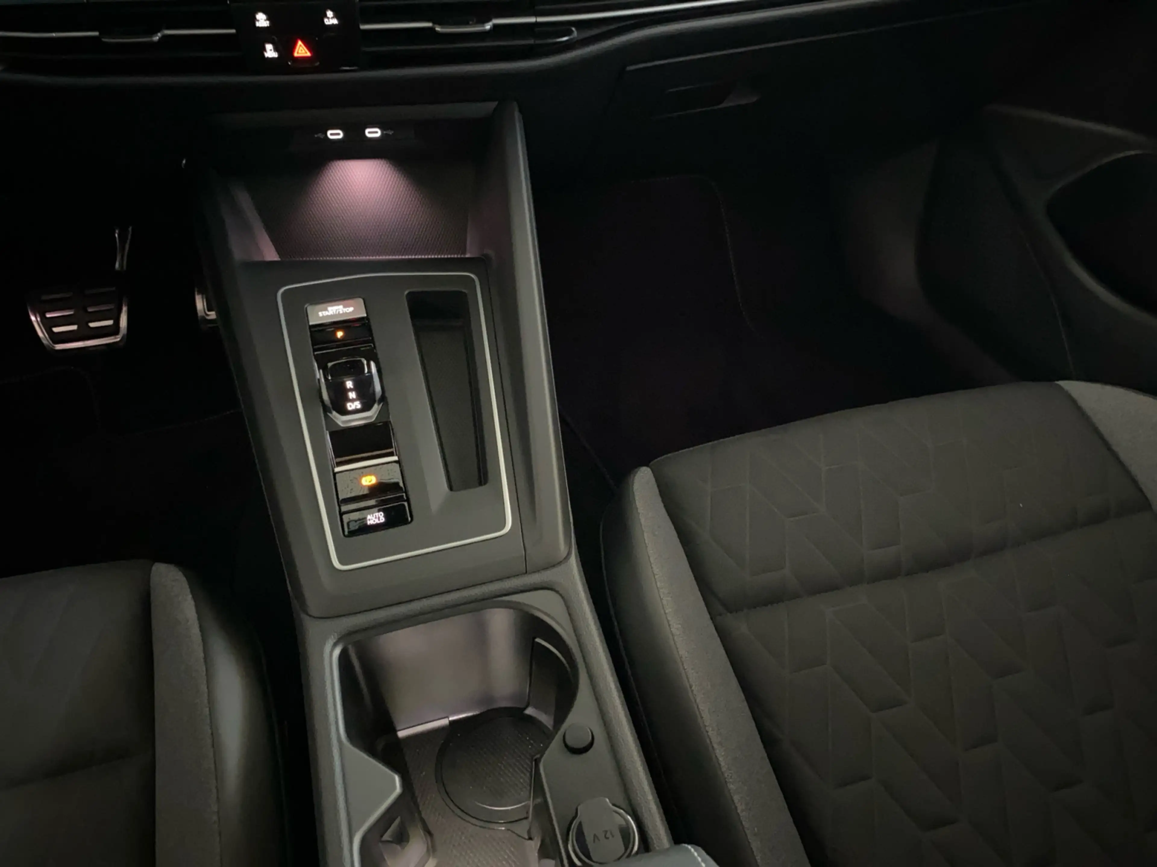 Volkswagen Golf Variant ENERGY1,5 leTSI 150 PS DSG Navi AHK — photo 8