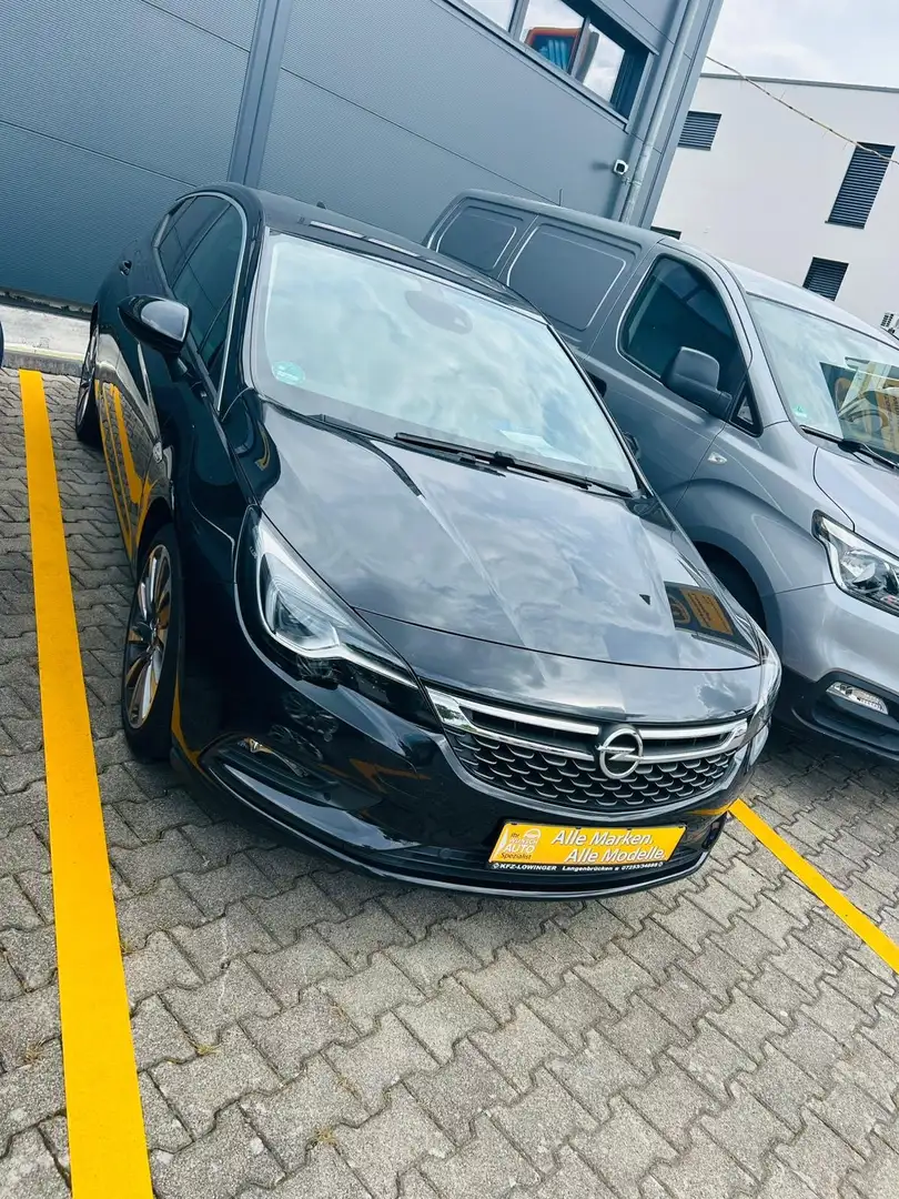 Opel Astra Innovation Noir - 2