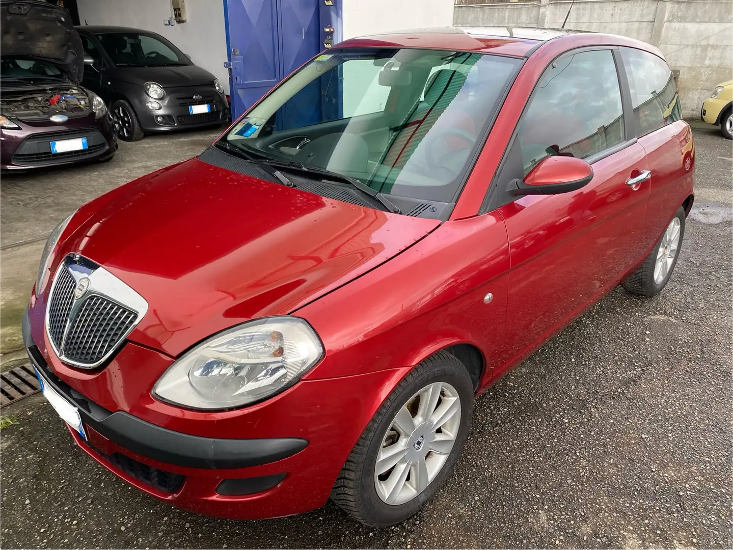Lancia Ypsilon Y 1.2 16v Platino - 1