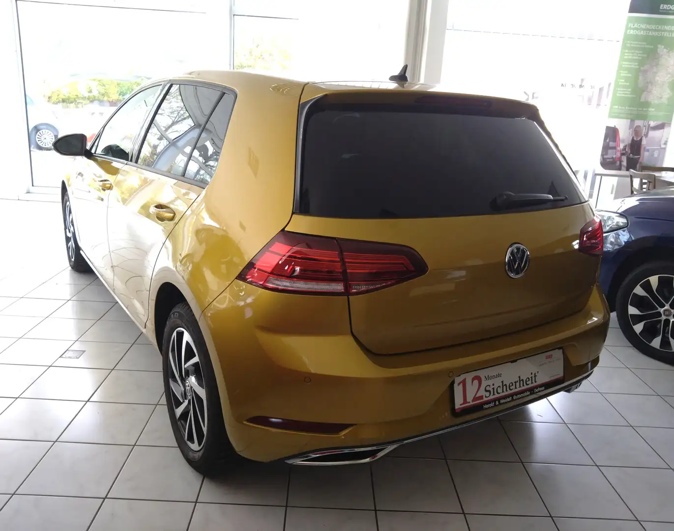 Volkswagen Golf VII 1.0 TSI OPF Join ACC Navi Sitzheizung Jaune - 2