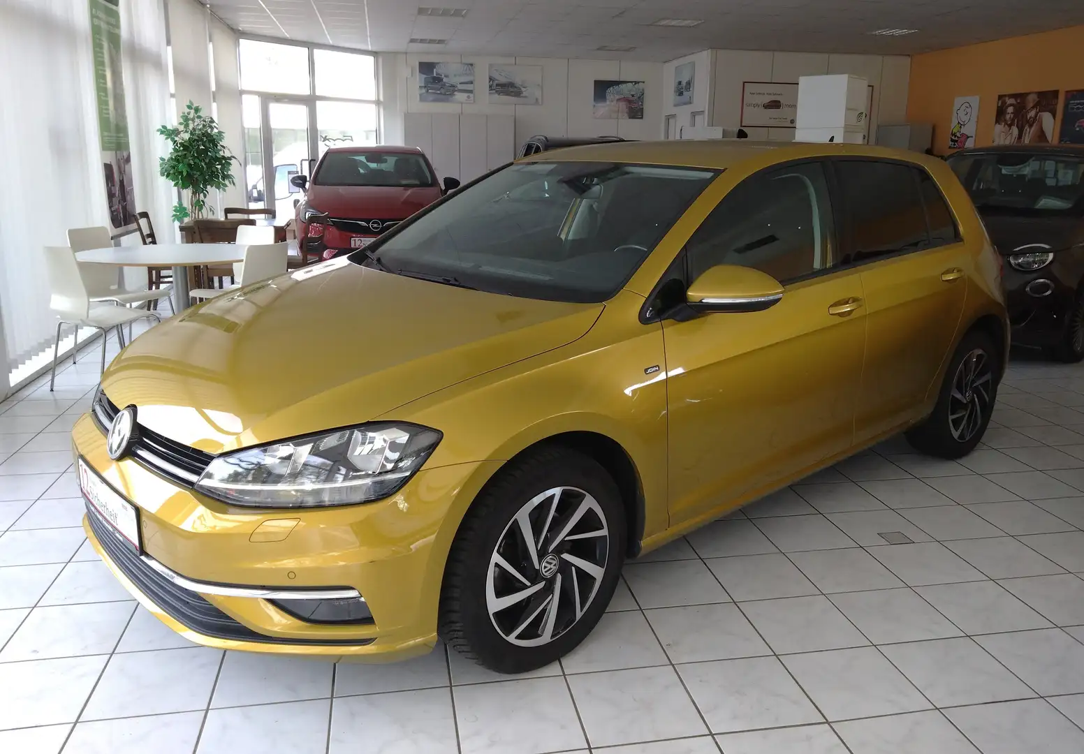Volkswagen Golf VII 1.0 TSI OPF Join ACC Navi Sitzheizung Jaune - 1