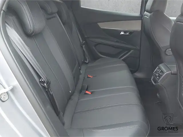 Peugeot 3008 view 14