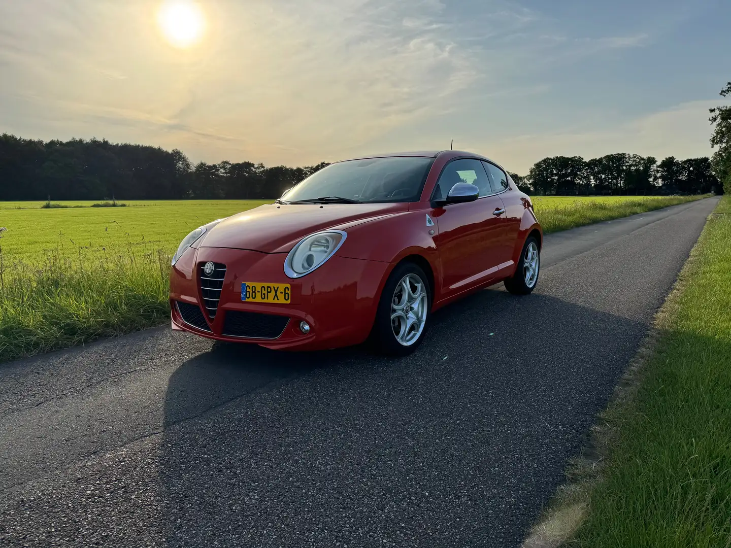 Alfa Romeo MiTo 1.4 T Sport 155 PK / NAP Rood - 2