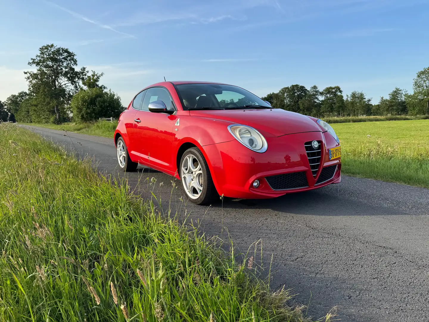 Alfa Romeo MiTo 1.4 T Sport 155 PK / NAP Rood - 1