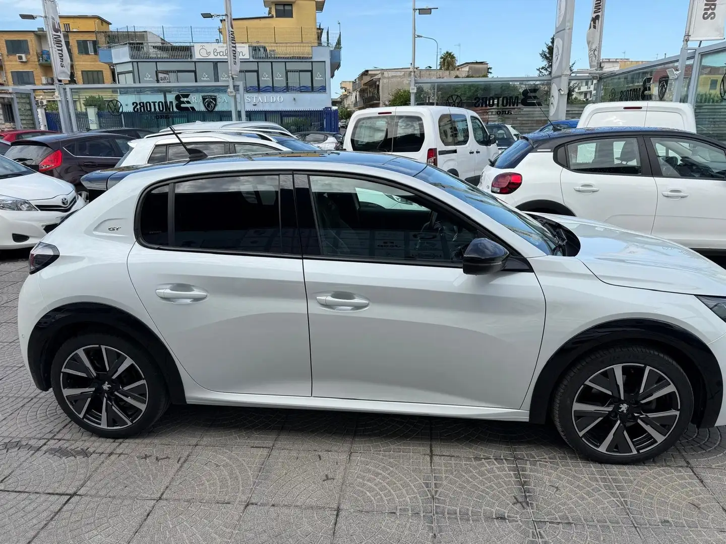 Peugeot 208 208 II 2019 1.2 puretech GT Pack s Bianco - 2