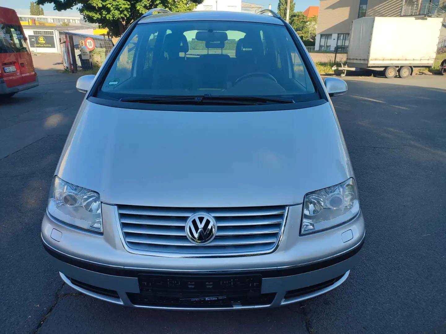 Volkswagen Sharan VW,Sharan 2,0TDI,7 sitze, Navi Anhängerkupplung Argent - 1