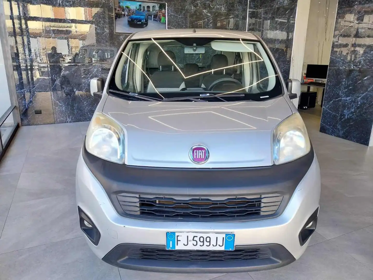 Fiat Qubo 1.4 8V natural power (Garanzia 12 Mesi) Grigio - 1
