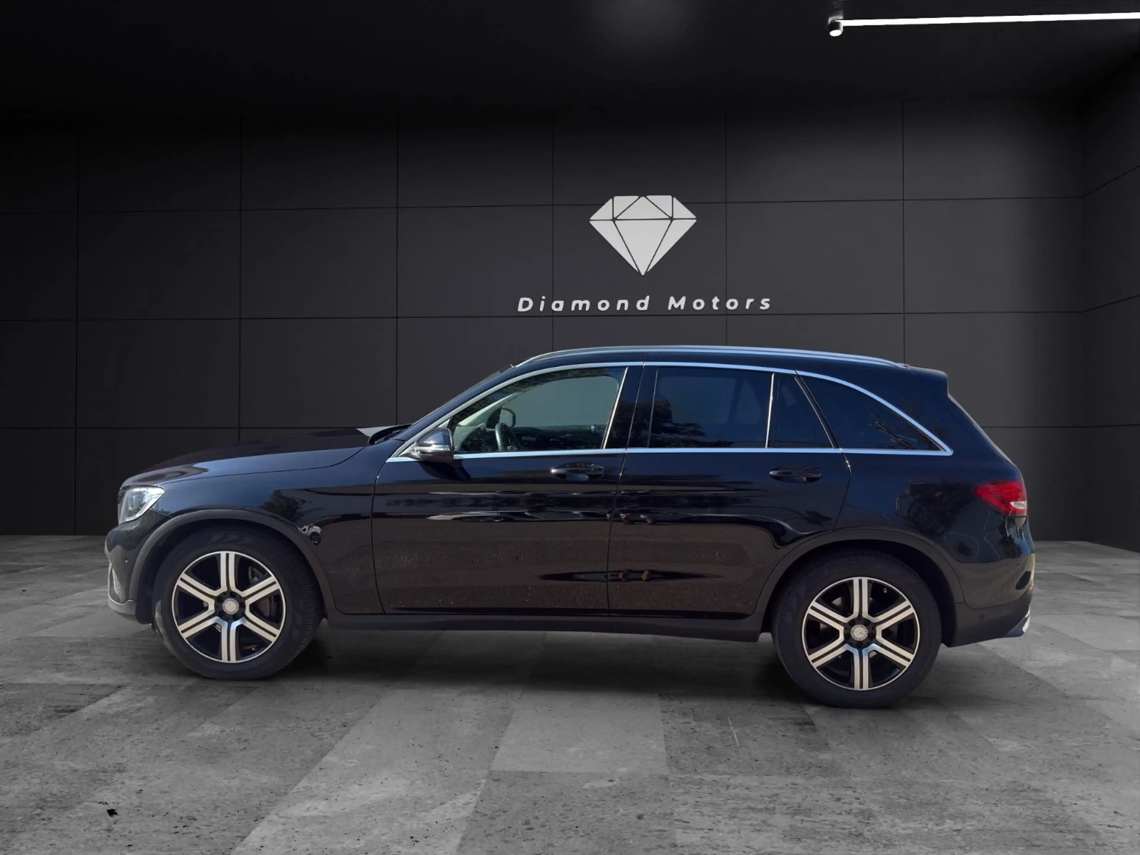 Mercedes-Benz GLC 220 d 4Matic — photo 2