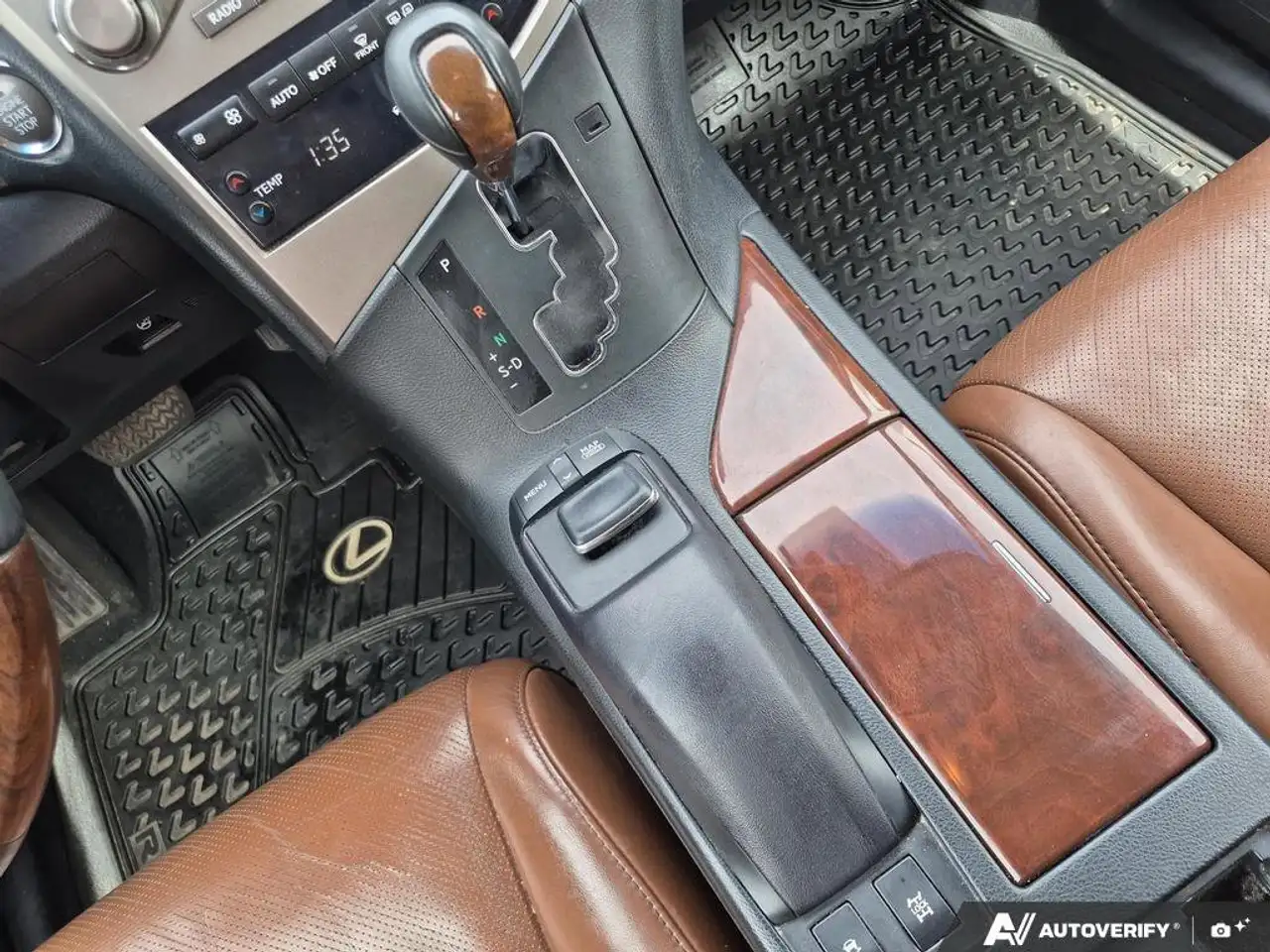 Lexus RX photo Lexus RX