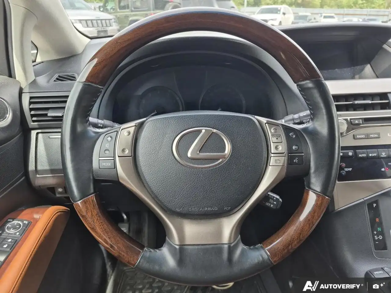 Lexus RX photo Lexus RX