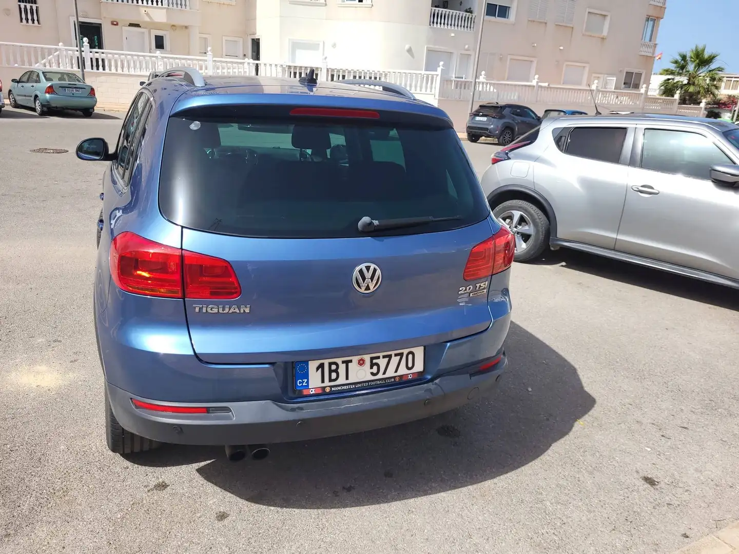 Volkswagen Tiguan Tiguan 2.0TSI Country DSG 200 Country Azul - 2