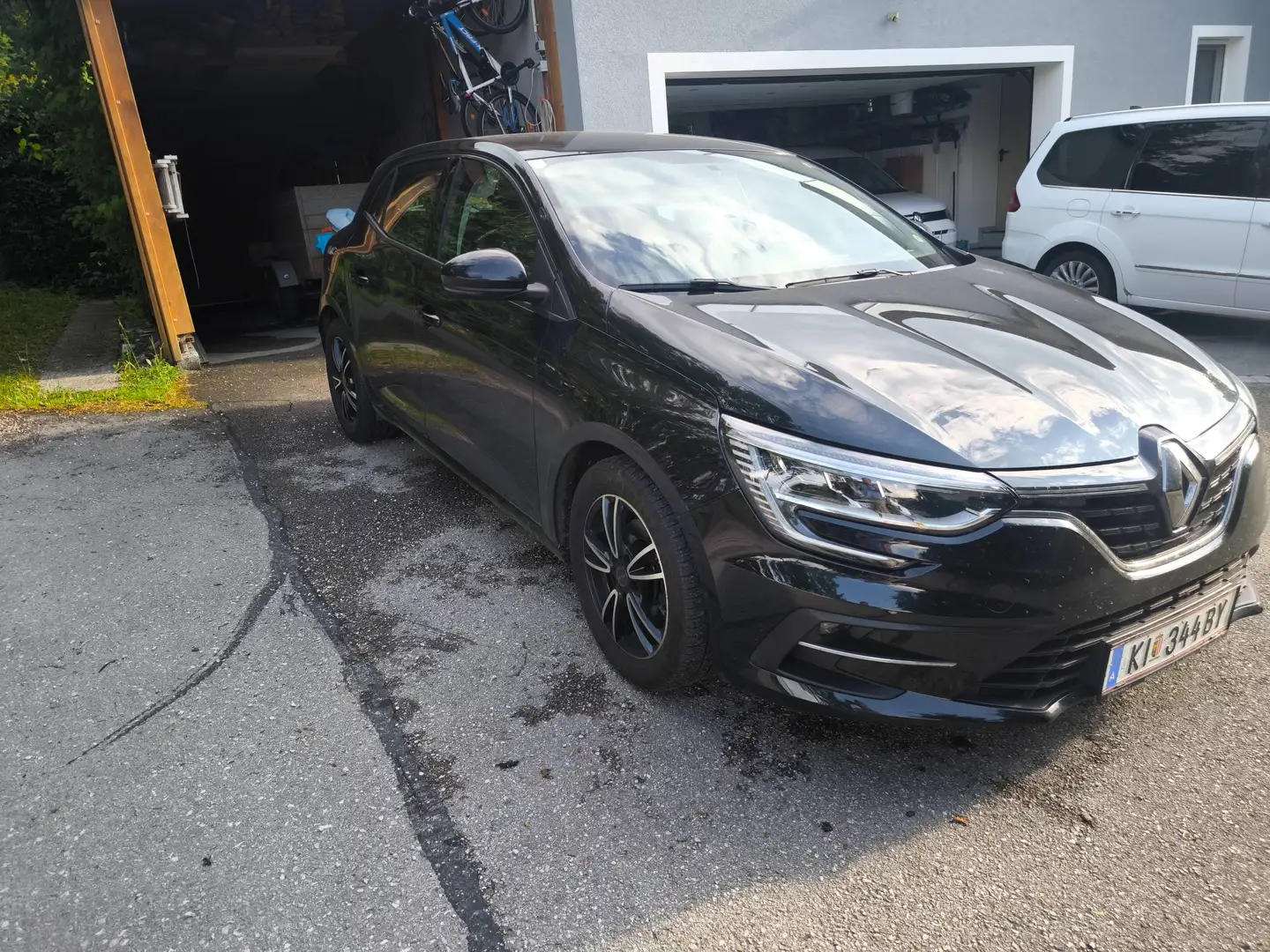 Renault Megane Mégane Life TCe 115 PF Life Schwarz - 2