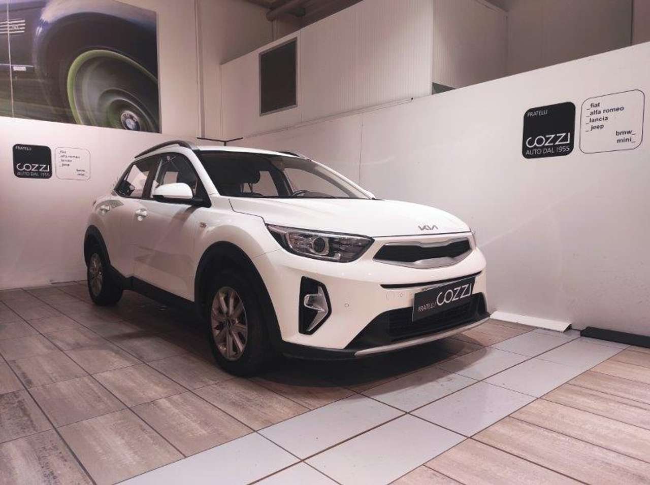 Kia Stonic - Stonic 1.2 DPI Urban