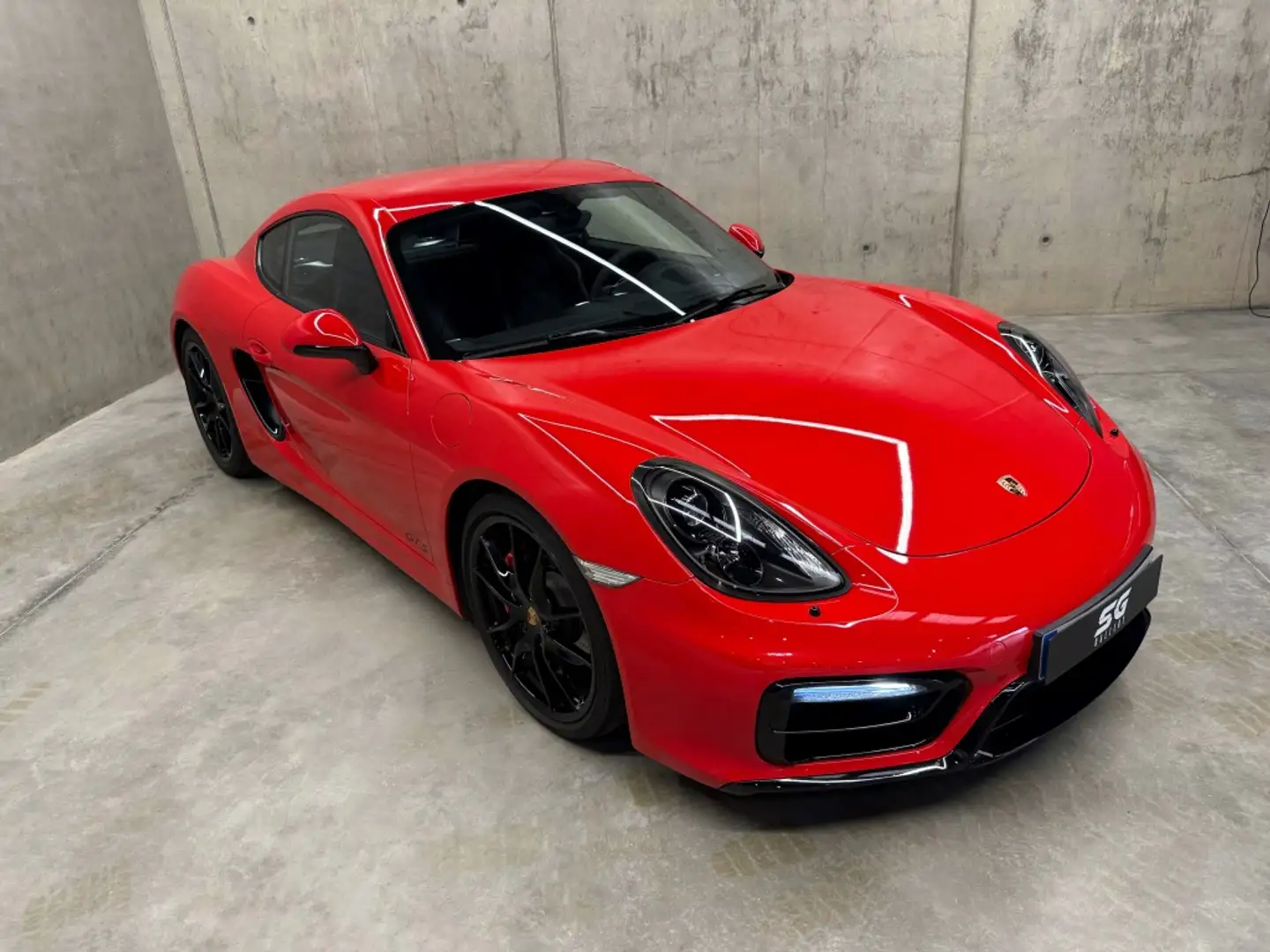 Porsche Cayman GTS PDK Rojo - 2