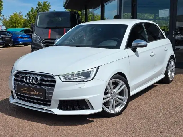 Audi S1 Sportback 2.0 TFSI quattro+Navi+PDC+H&R+DCC+