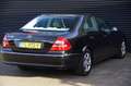 Mercedes-Benz E 320 Avantgarde | Youngtimer + LPG G3 | Panoramadak | H Negru - thumbnail 2